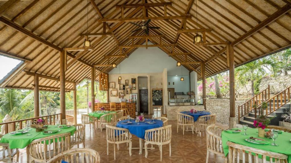 Villa Ume Tenang Нуса Пенида Экстерьер фото